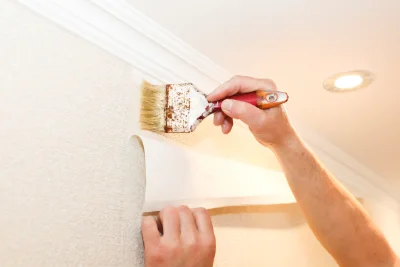 Pose de papier peint à Caumont — revêtements muraux et toiles de verre